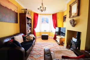 Lounge- click for photo gallery